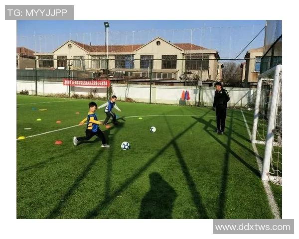 上海小球星足球培训班地址揭秘 助力孩子成就足球梦想的最佳选择