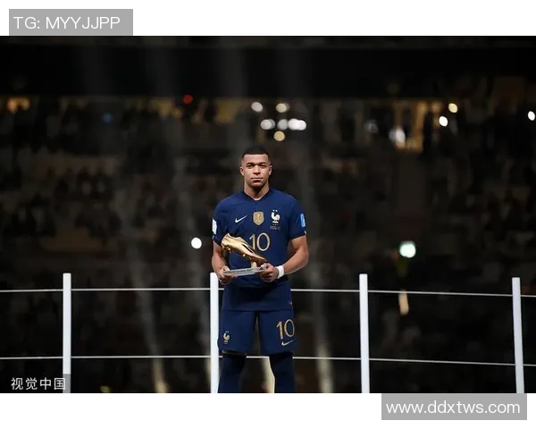 卡姆巴佩:从天才少年到世界足坛新领袖的崛起之路 卡姆巴佩:从天才少年到世界足坛新领袖的崛起之路