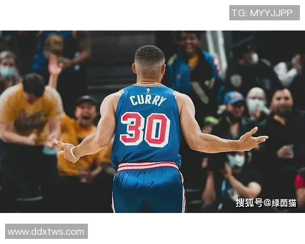 巨星齐聚海上绿茵梦幻对决开启足球游轮巅峰盛宴 巨星齐聚海上绿茵梦幻对决开启足球游轮巅峰盛宴