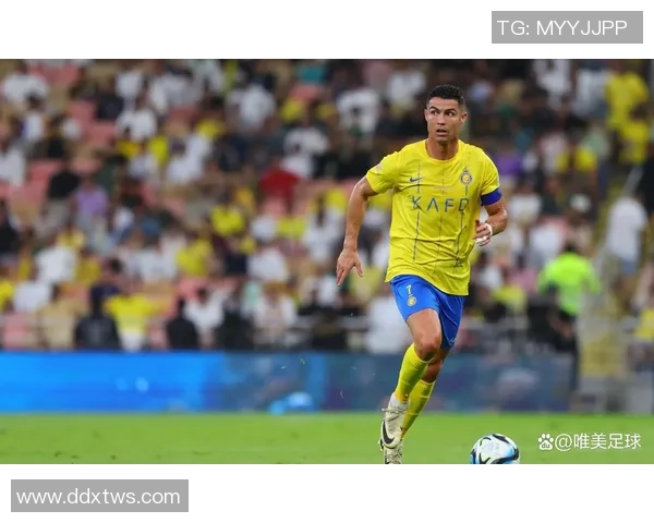 巅峰时期的足球巨星谁最具影响力与历史地位分析 巅峰时期的足球巨星谁最具影响力与历史地位分析