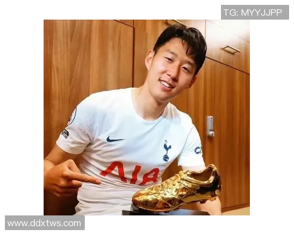 日本身高一米九的足球球星盘点及其职业生涯亮点分析 日本身高一米九的足球球星盘点及其职业生涯亮点分析